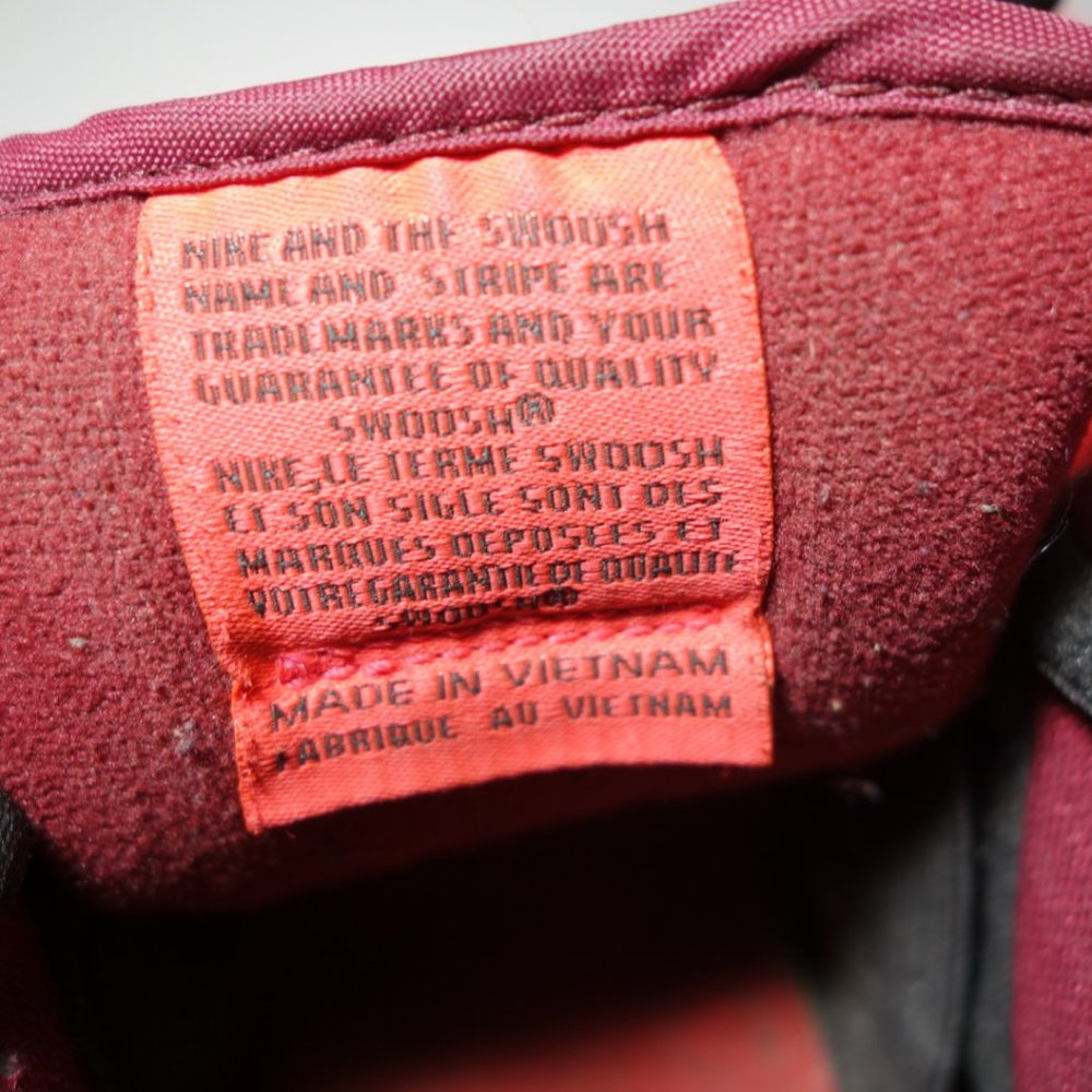 Nike SB Dunk Laser Crimson Red Low Top Sneakers w/ Original Box, Size 10.5 - Picture 8 of 10